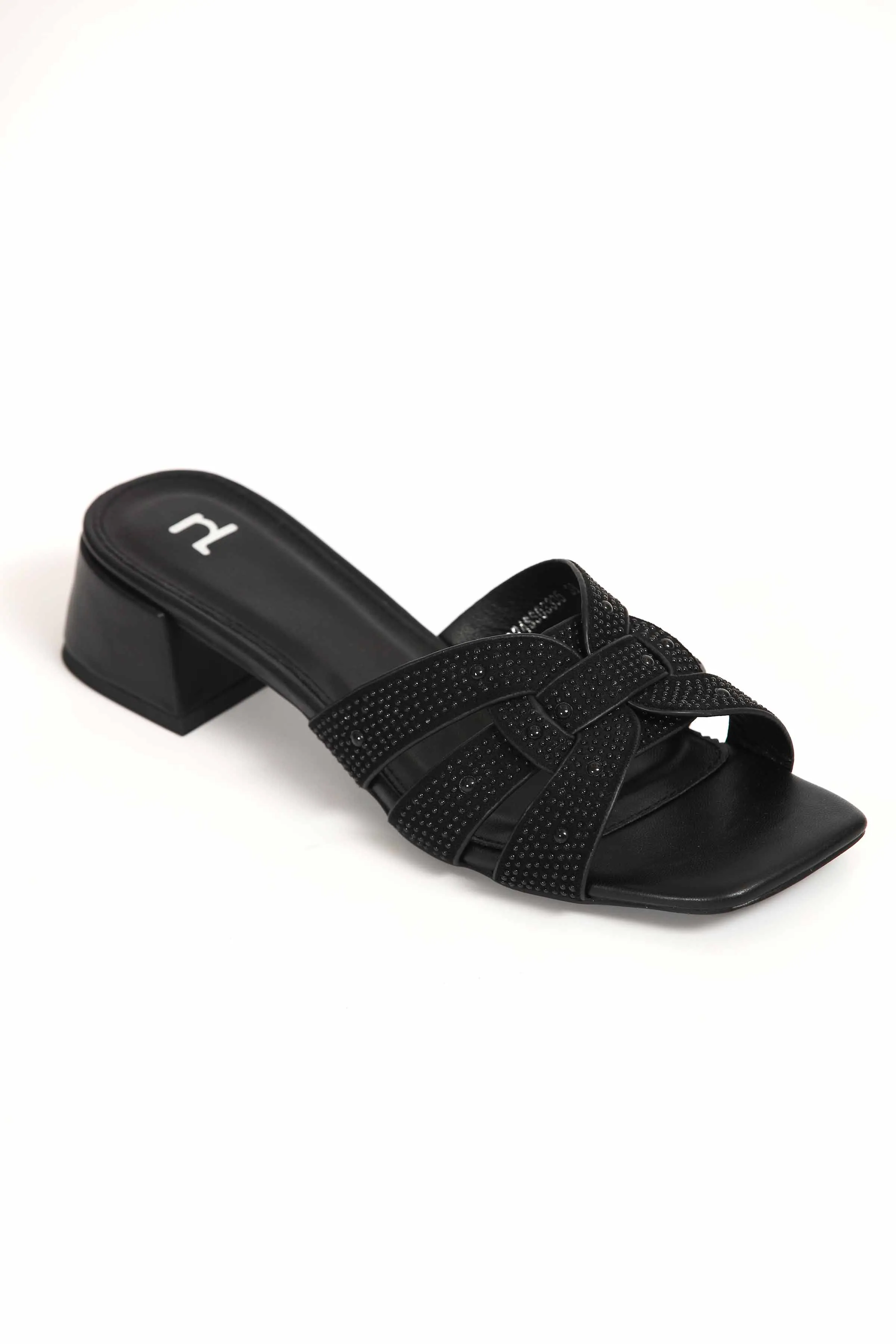 Black Chappal-439082903