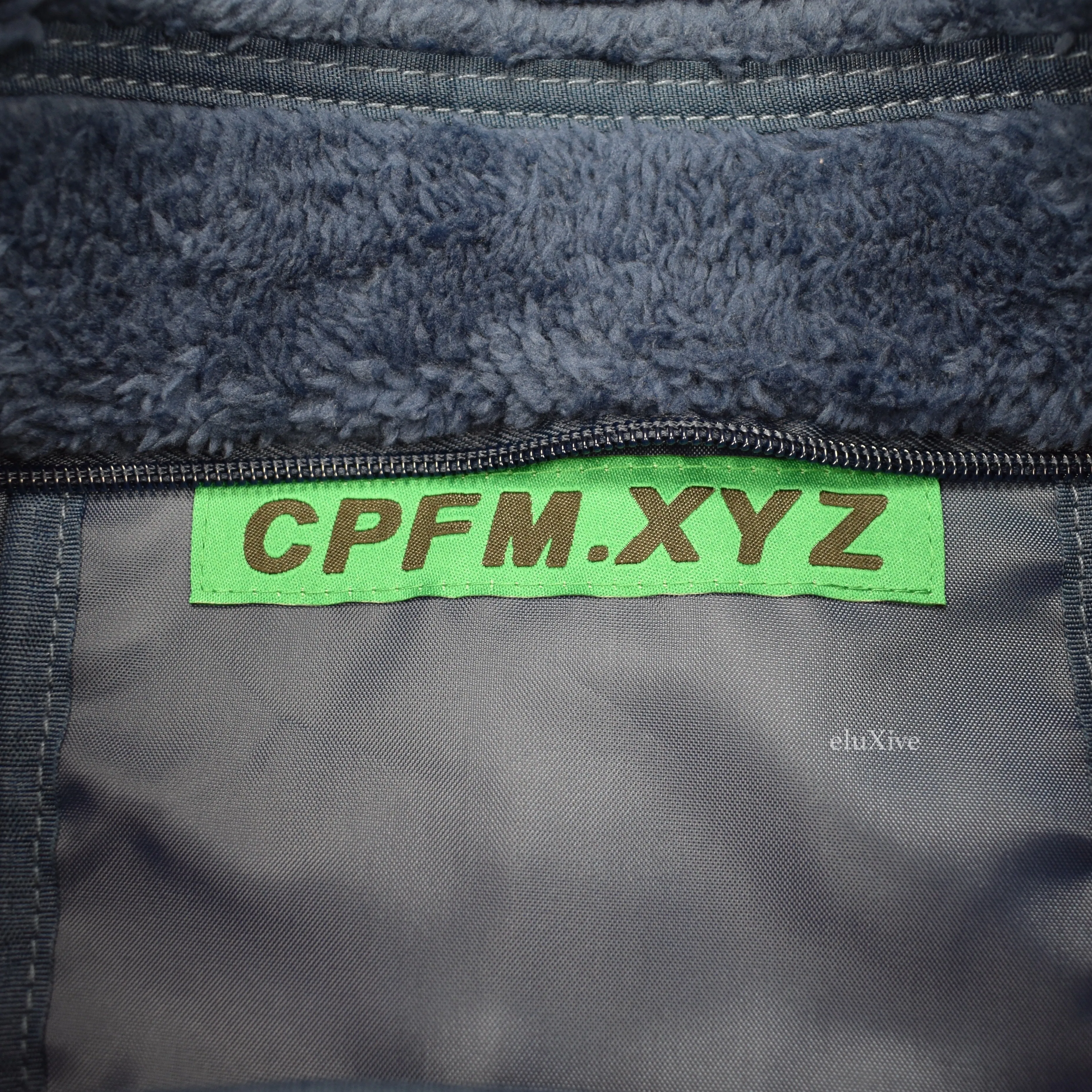 Cactus Plant Flea Market - Smiley Face Fur Tote Bag (Navy)