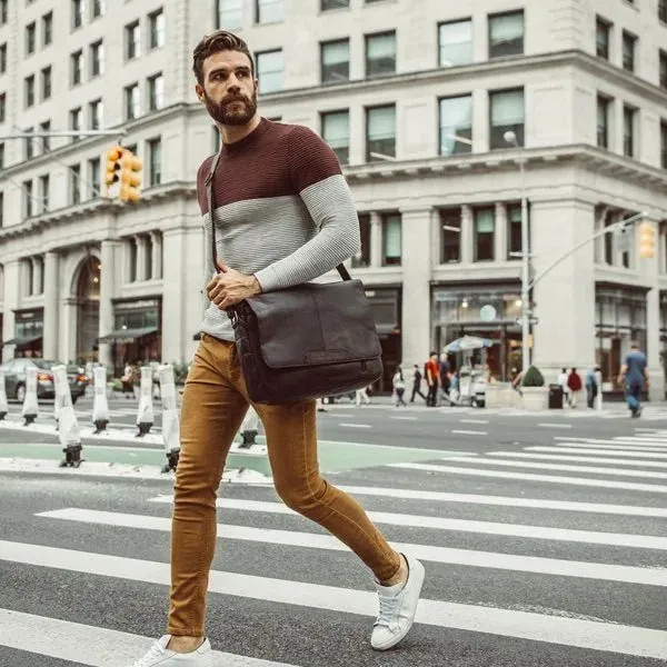 Chesterfield Shoulder Bag  - Richard | Brown