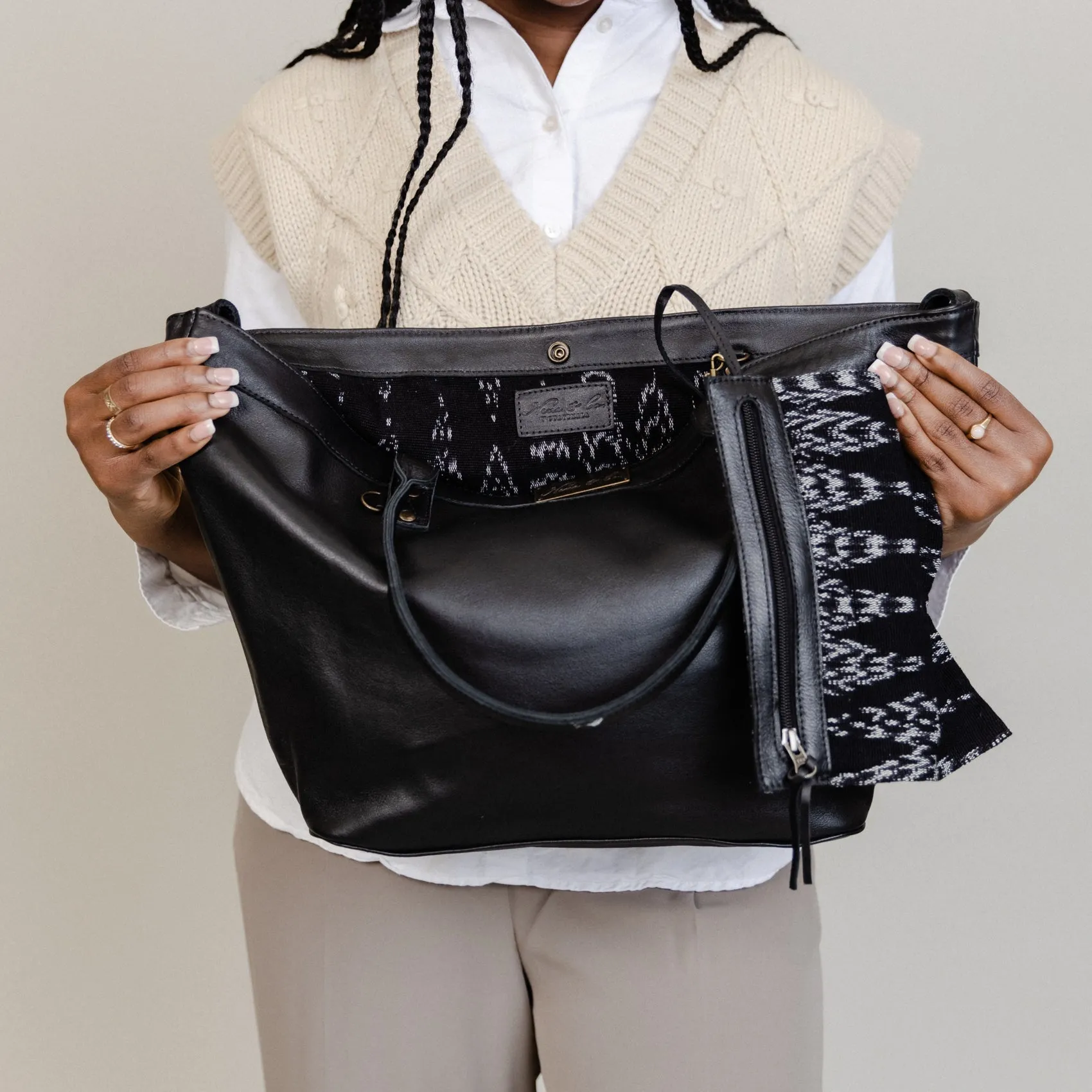 CONVERTIBLE TOTE - FULL LEATHER COLLECTION - BLACK