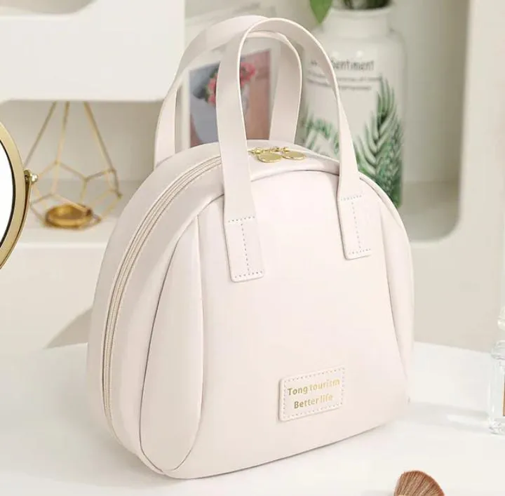 Large capacity round cosmetics pouch