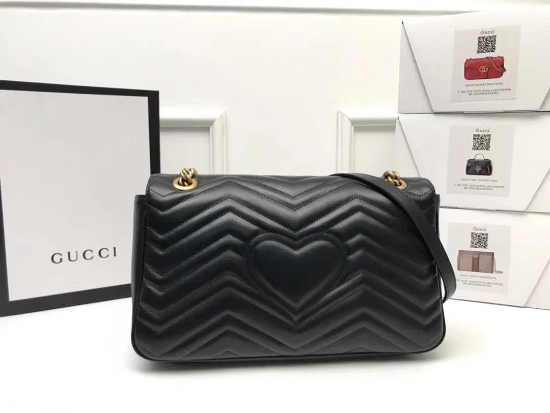 Luxury Purses - GUC - 6386