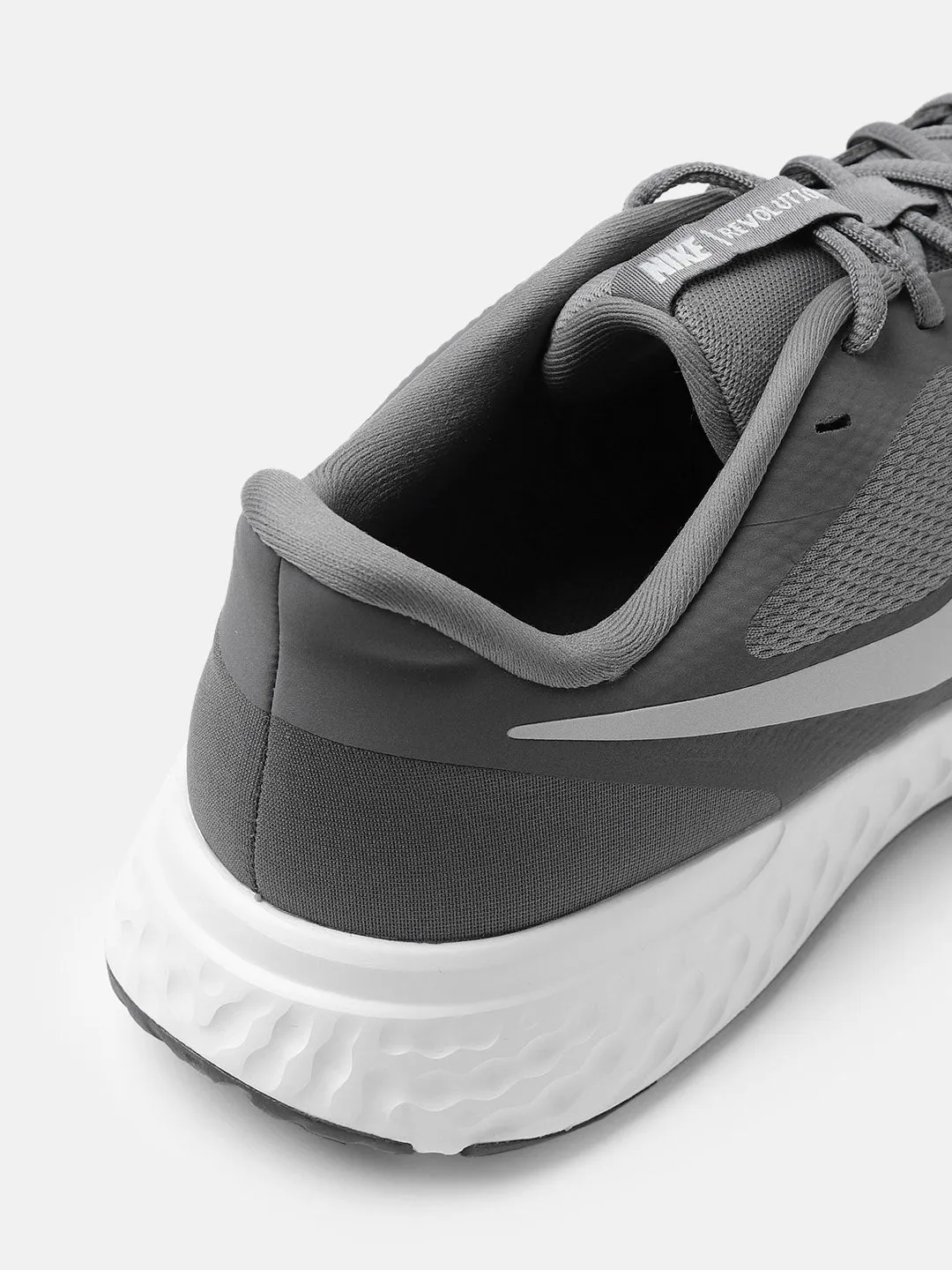 Men Grey Revolution 5 Running Shoes