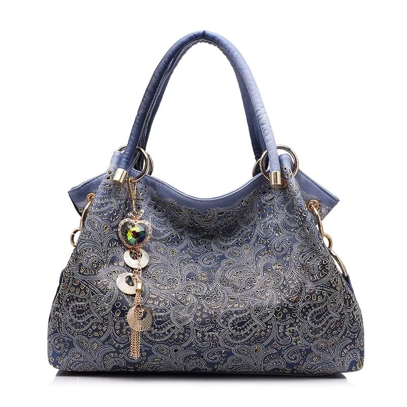 Ombre Hollow-out Floral Hand Bag With Key Chain