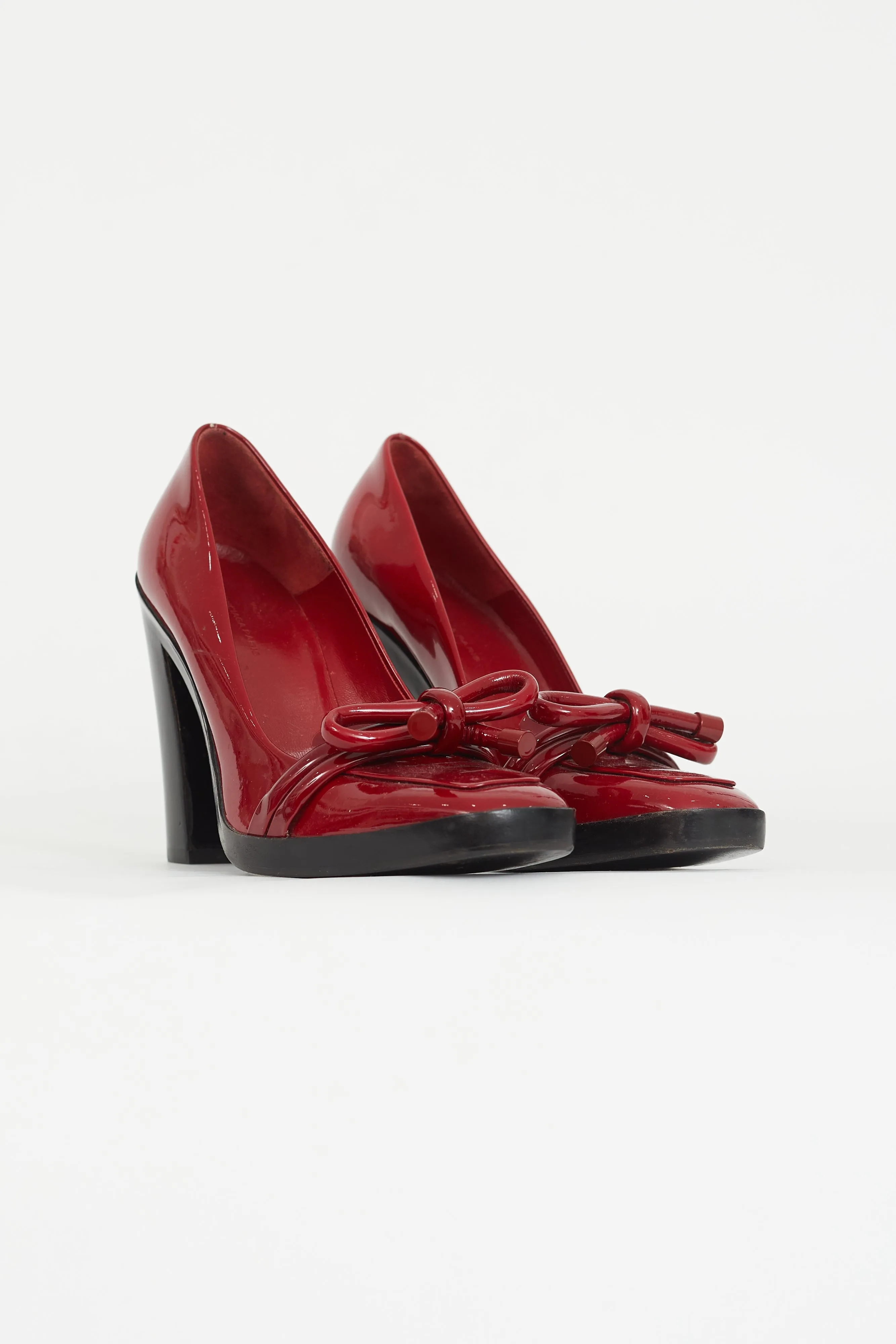 Red Patent Leather Knot Pump
