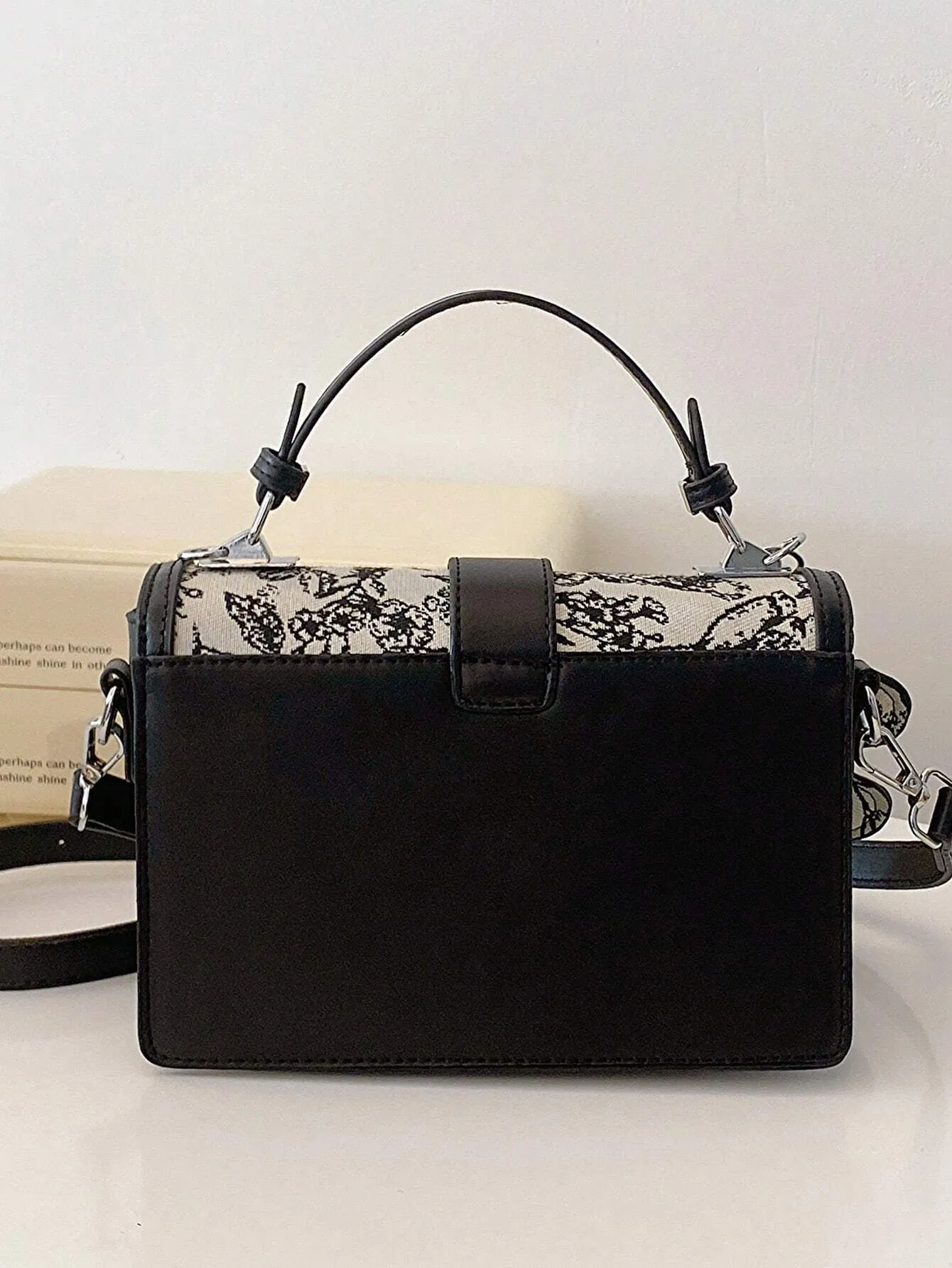 SHEIN Printed Classic Style Double Layer Women's Gift Handheld Mini Square Bag With Strap & Pendant