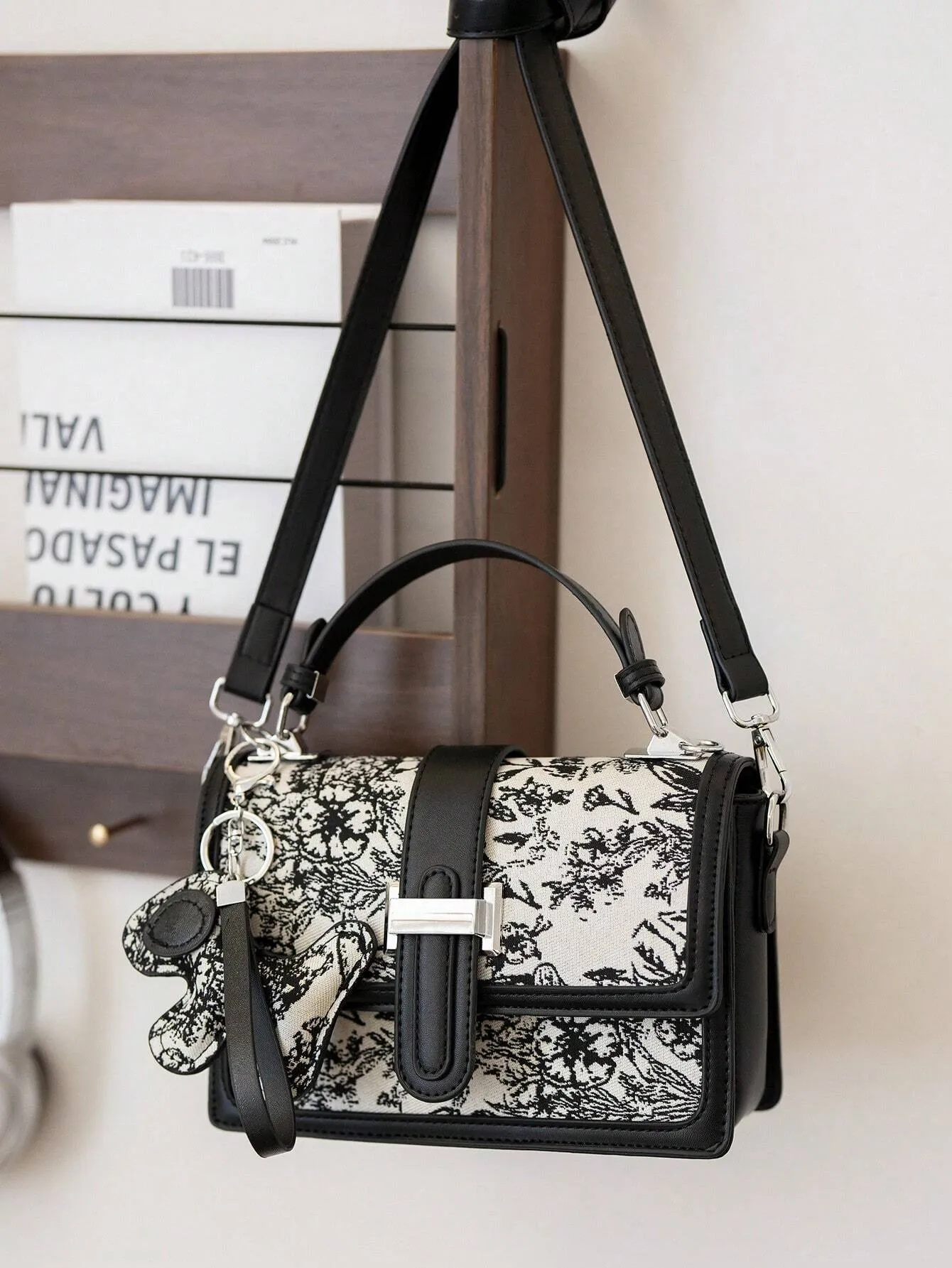SHEIN Printed Classic Style Double Layer Women's Gift Handheld Mini Square Bag With Strap & Pendant