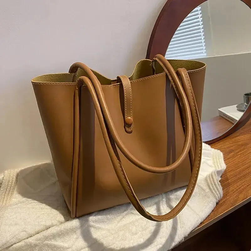 Soft Leather Vintage Shoulder Bag for Women Fashion Top Handle Bag Large Capacity Composite Bag with a Small Purse