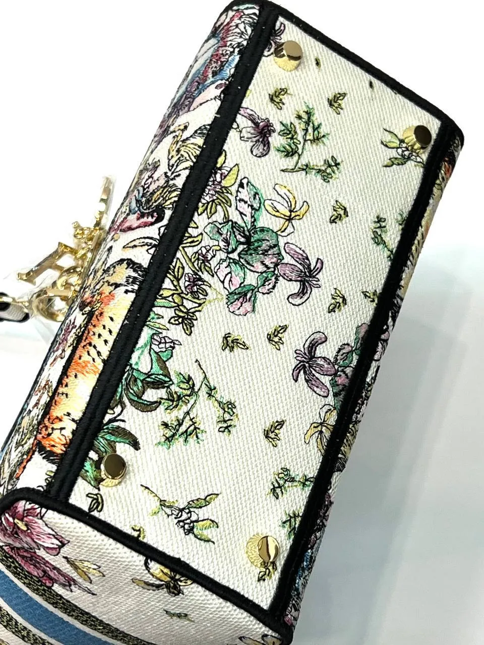 Trendy Inspired Dior Medium Lady D-lite Bag Latte Multicolor