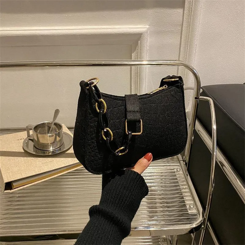 Wholesale Underarm Popular Temperament Simple Handbag Shoulder Bag